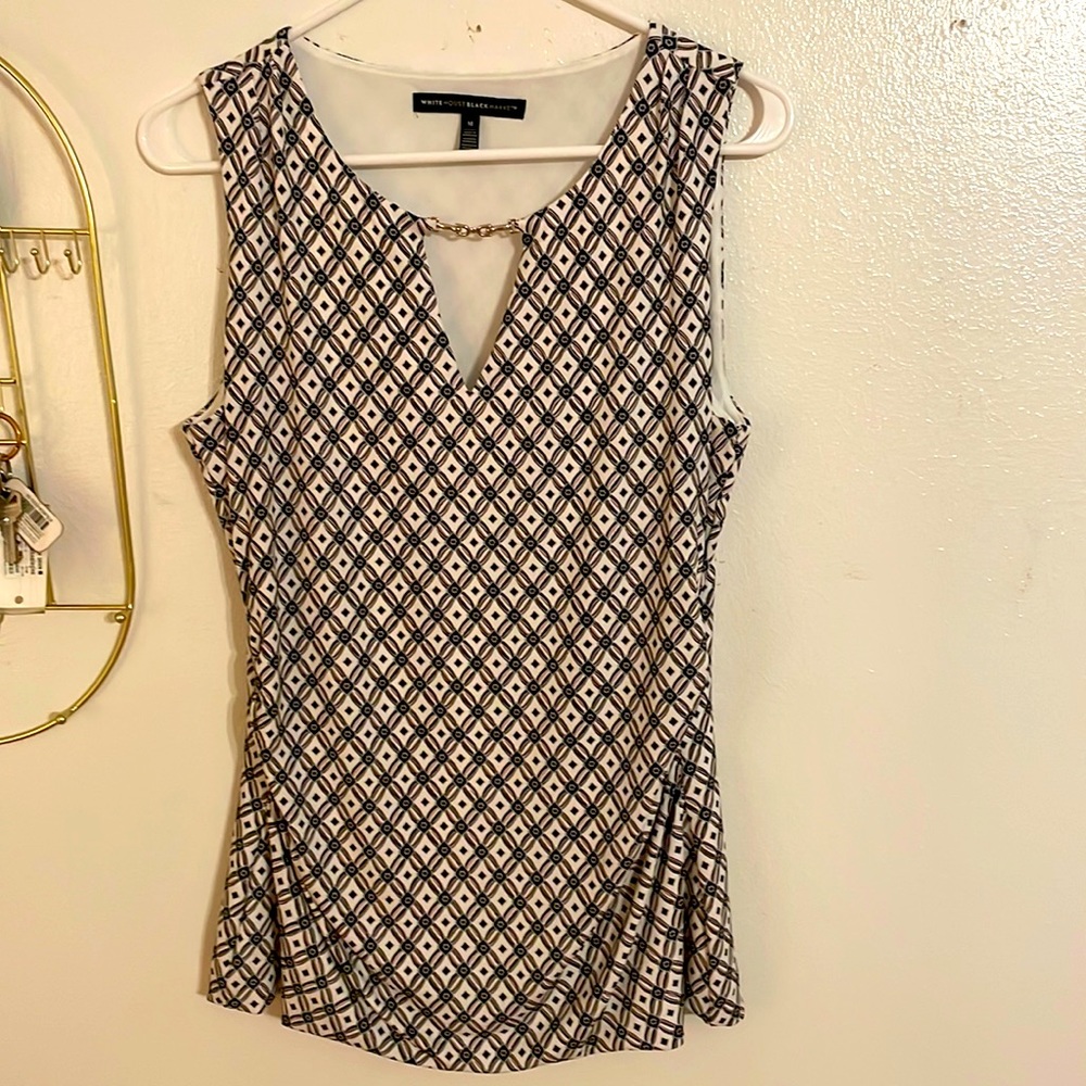 White House black Market, women Top, Very good condition, Size: M
